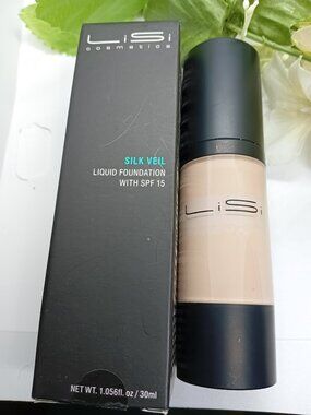 Lisi Cosmetics Silk Veil Liquid Foundation SPF 15 New 1 oz
